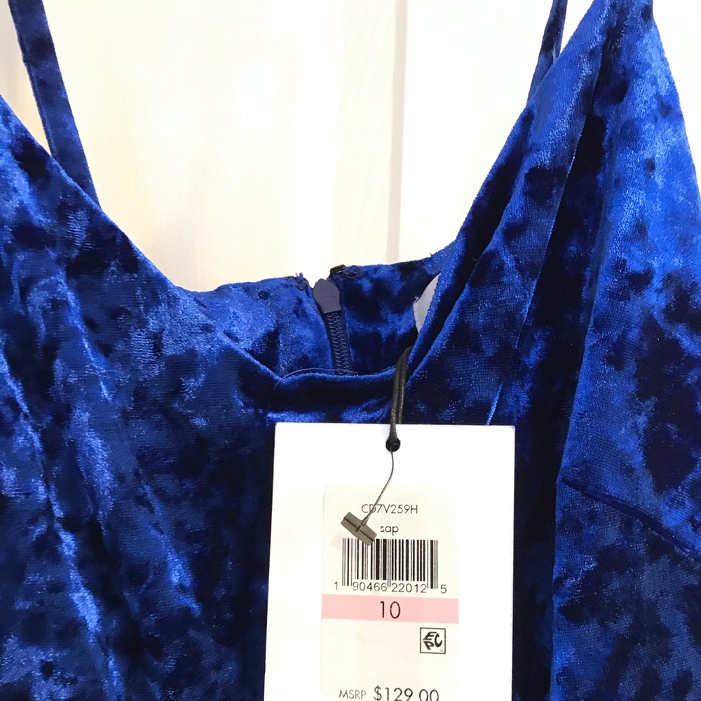 Calvin Klein crushed Velvet dress. NWT Size:10 - Picture 3 of 7